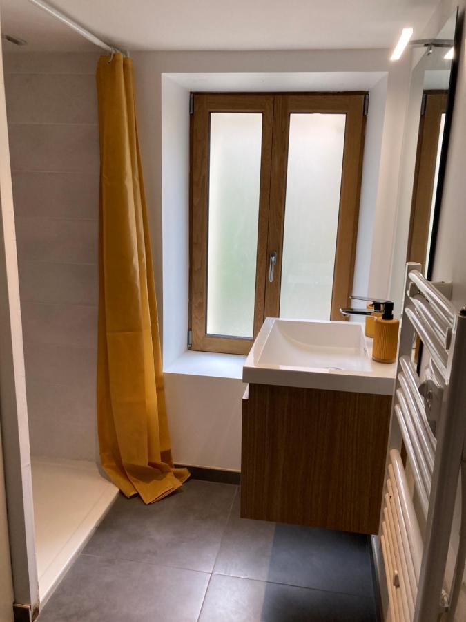 Appartement Au Coeur D'Espalion La Cabane Du Lot Eksteriør bilde